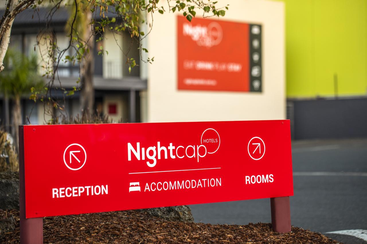 Hotel Nightcap At Matthew Flinders